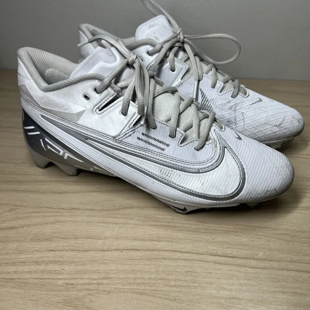 Nike Vapor Edge Elite‎ 360 2 size 11.5 Cleats White Metallic Silver. DA5457 101